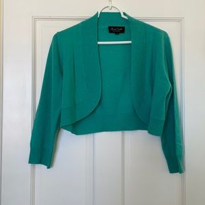 Cashmere green shrug size medium